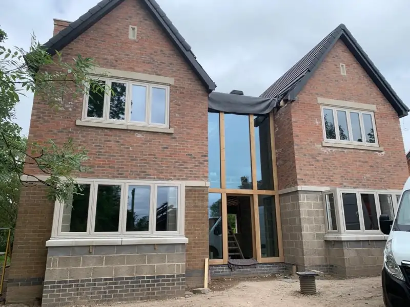 Flush sash windows.: Swipe To View More Images