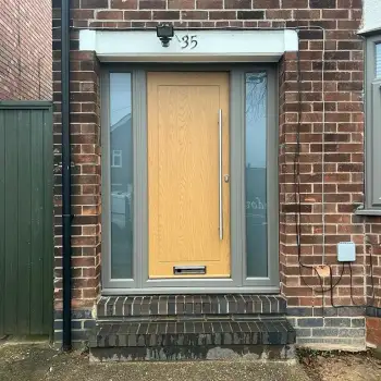 Composite door with UPVC side panels in Trompet.: Click Here To View Larger Image